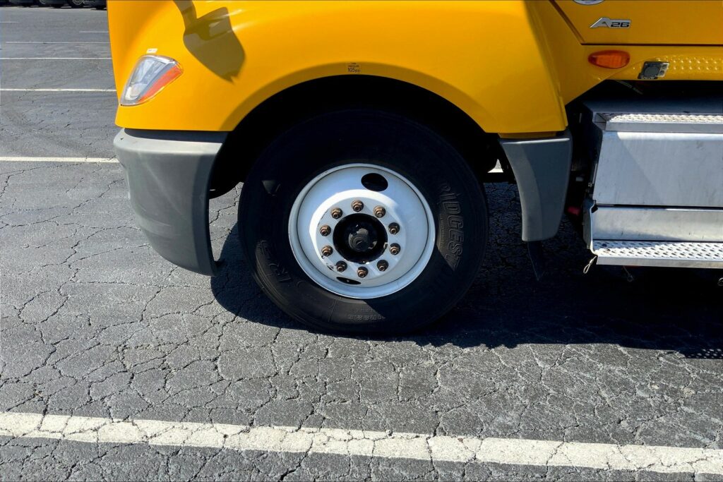 2019 INT LT625 6×4 Day Cab