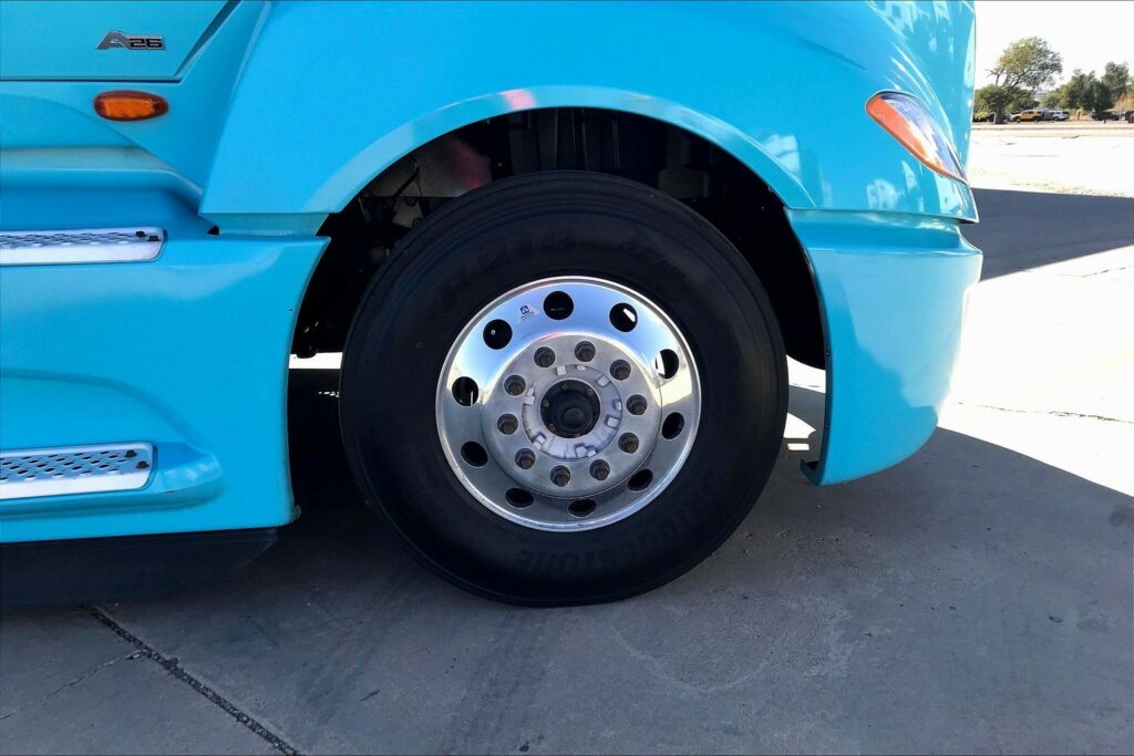 2022 INT LT625 6×4 Sleeper