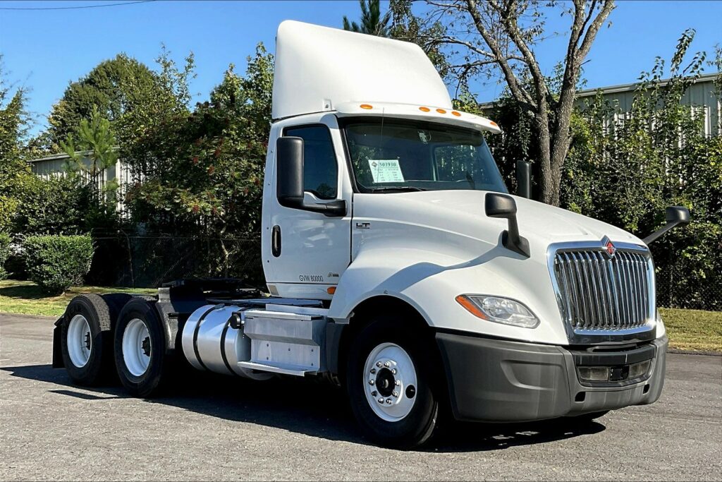 2019 INT LT625 6×4 Day Cab