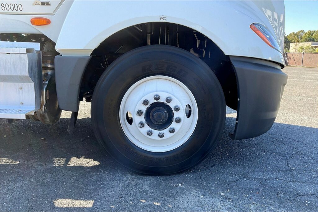 2019 INT LT625 6×4 Day Cab