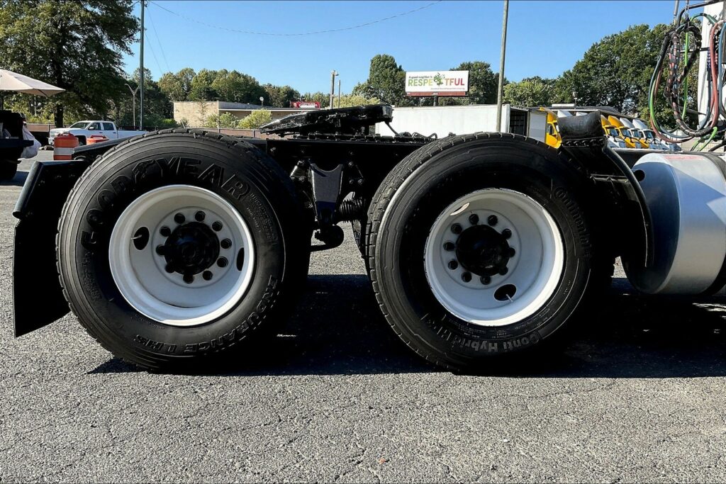 2019 INT LT625 6×4 Day Cab