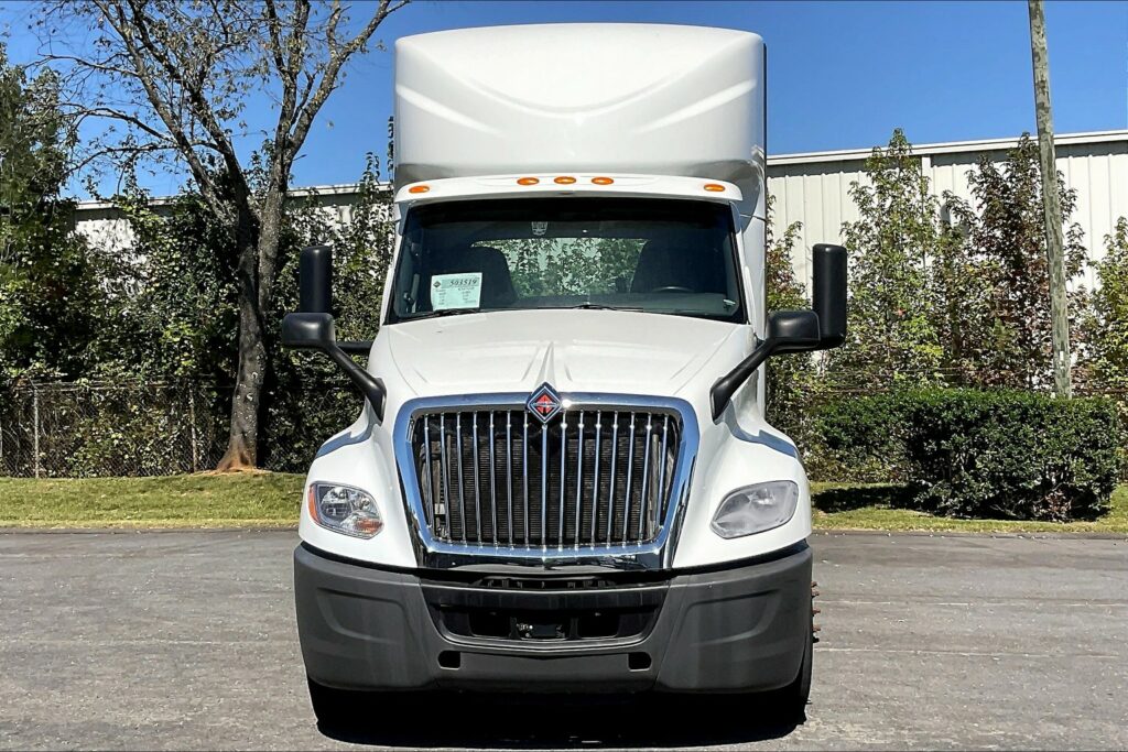 2019 INT LT625 6×4 Day Cab