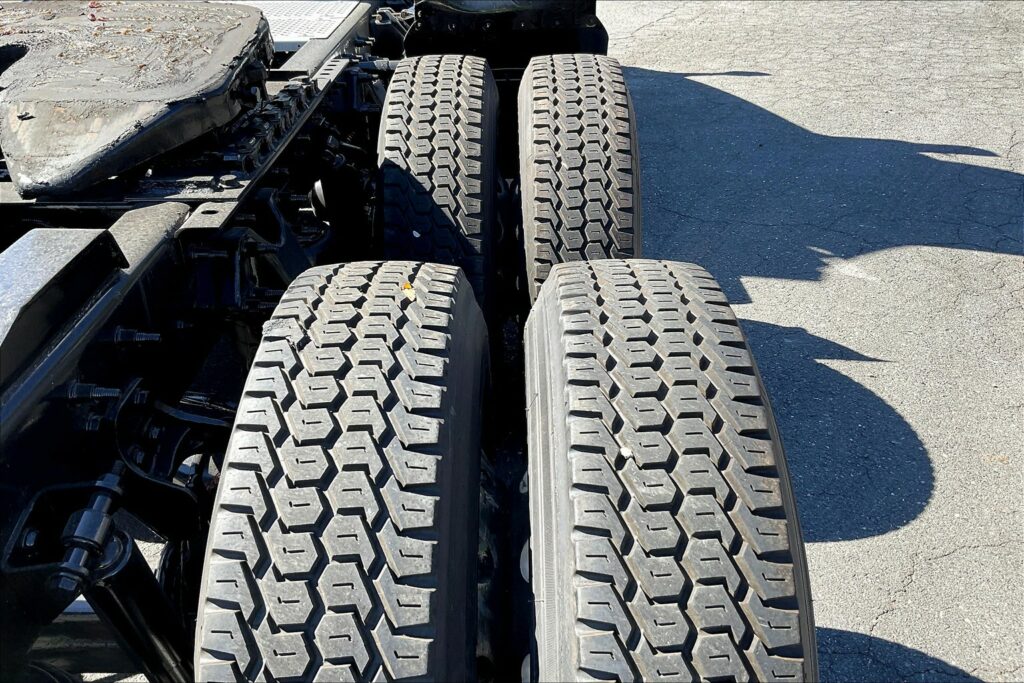 2019 INT LT625 6×4 Day Cab