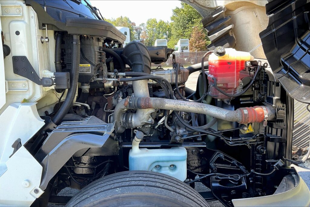 2019 INT LT625 6×4 Day Cab