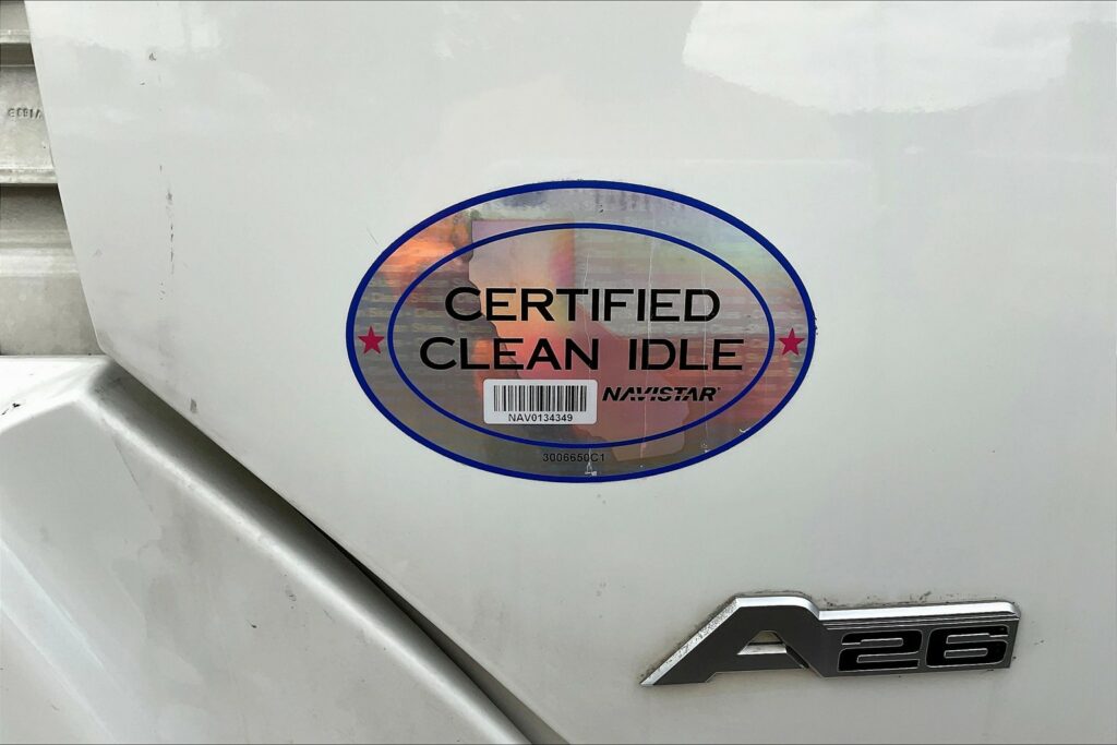 2022 INT LT625 6×4 Sleeper