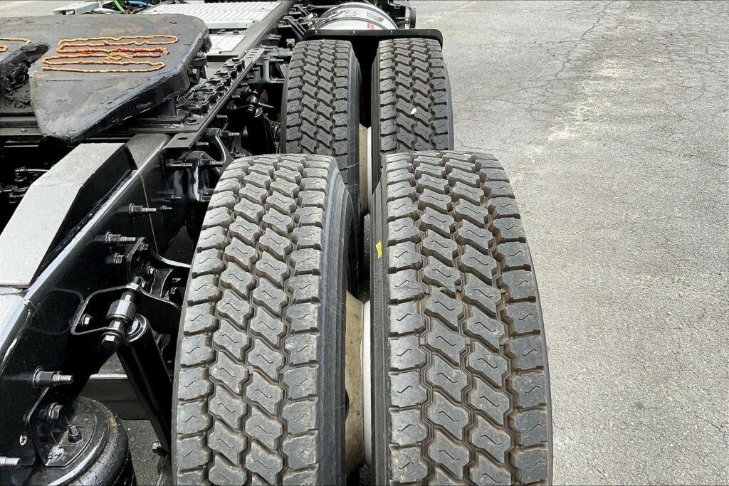 2019 INT LT625 6×4 Day Cab