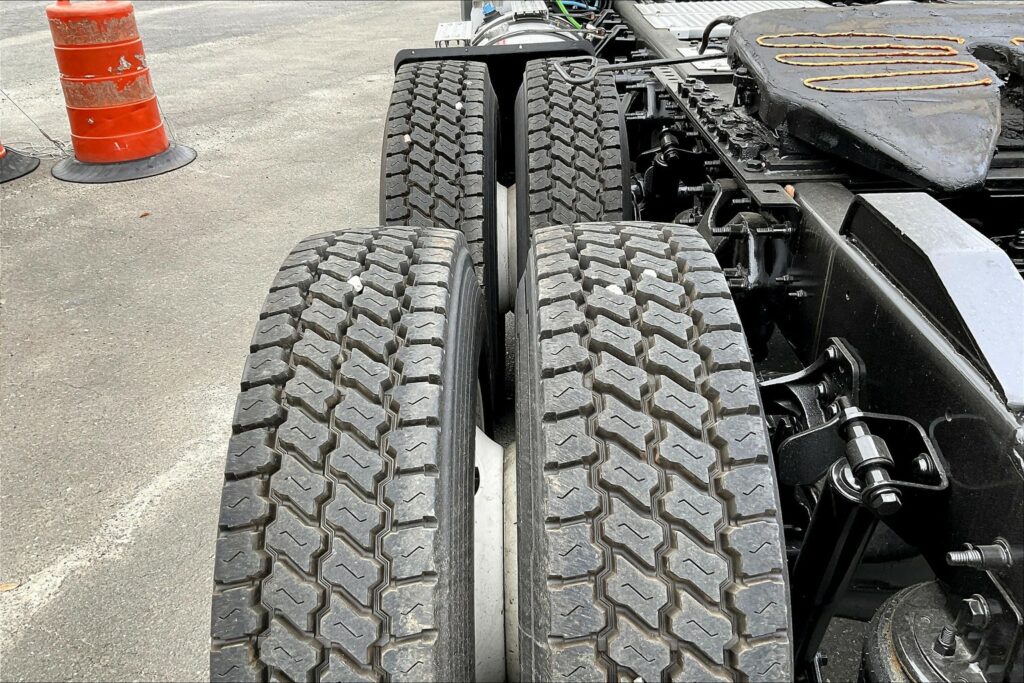 2019 INT LT625 6×4 Day Cab