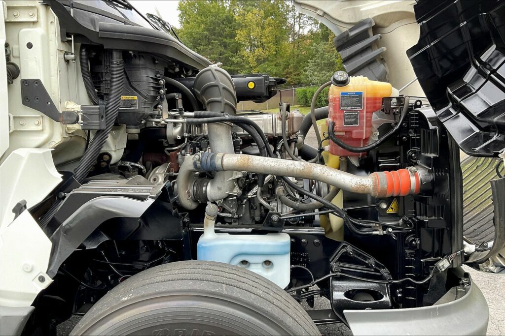 2019 INT LT625 6×4 Day Cab