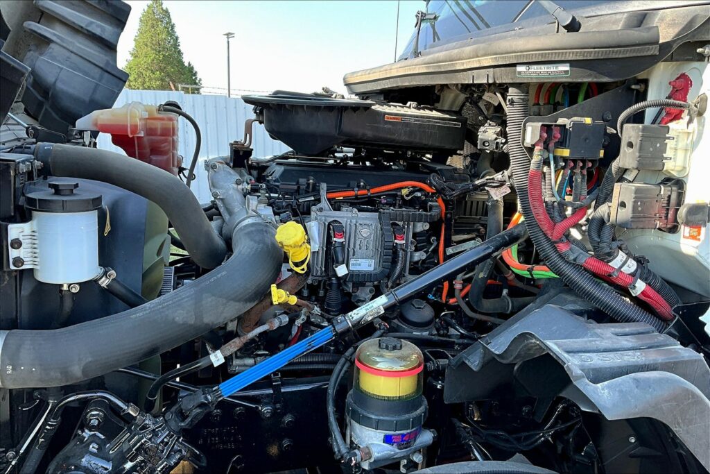 2019 INT LT625 6×4 Day Cab