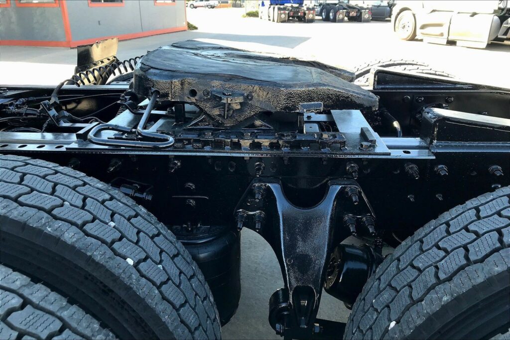 2022 INT LT625 6×4 Sleeper