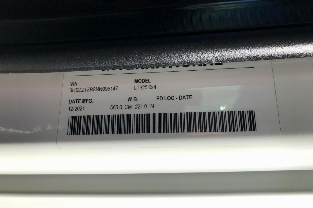 2022 INT LT625 6×4 Sleeper