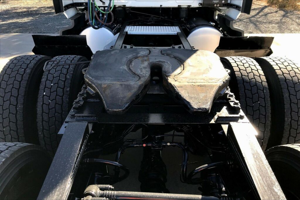 2022 INT LT625 6×4 Sleeper