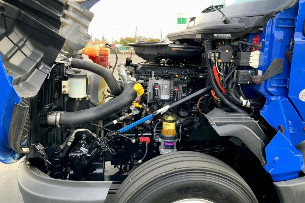 2022 INT LT625 6×4 Sleeper