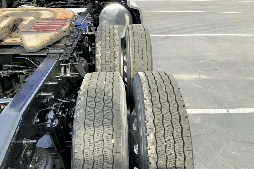 2022 INT LT625 6×4 Sleeper