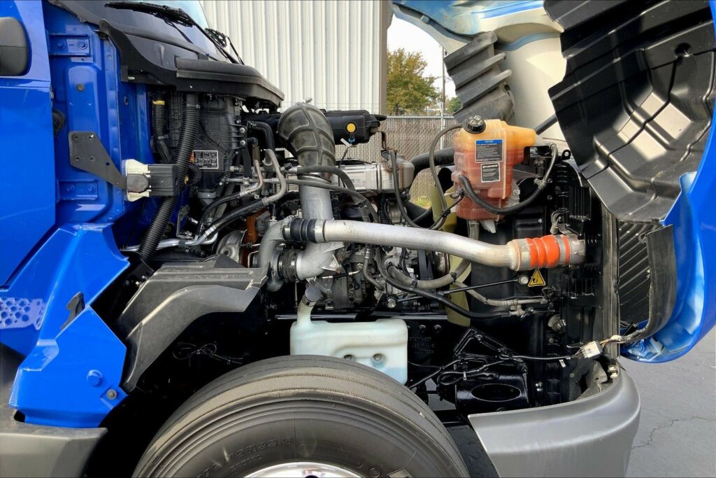 2022 INT LT625 6×4 Sleeper