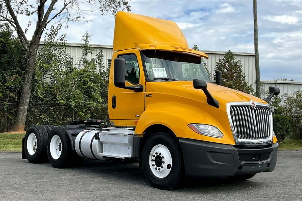 2019 INT LT625 6×4 Day Cab