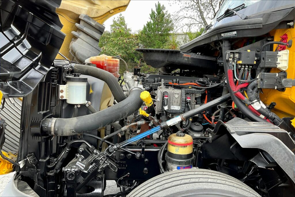 2019 INT LT625 6×4 Day Cab