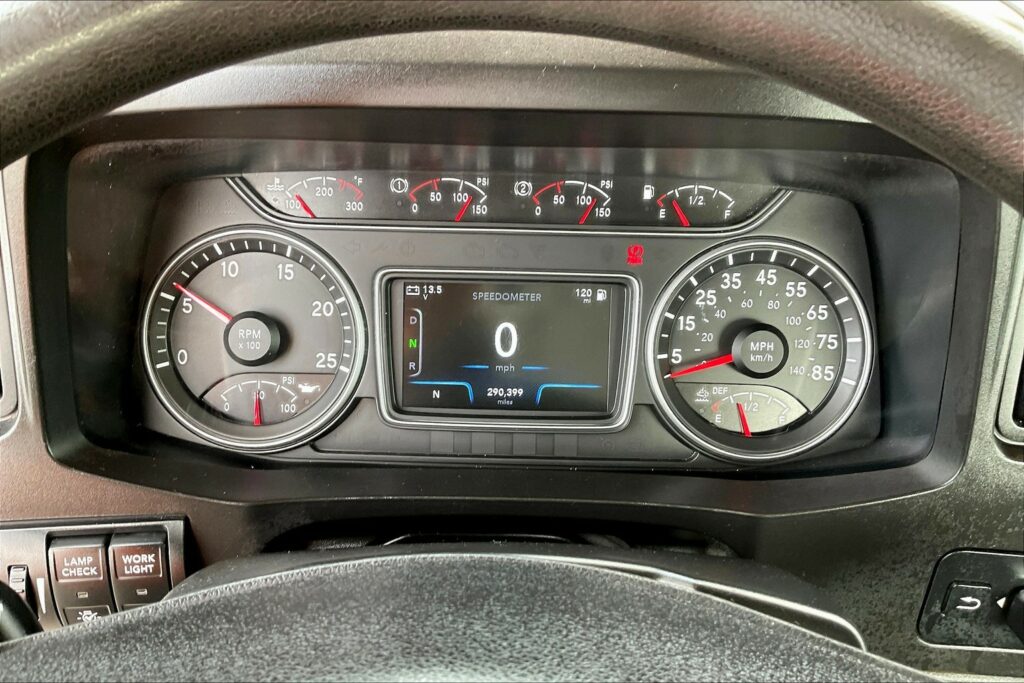 2019 INT LT625 6×4 Day Cab