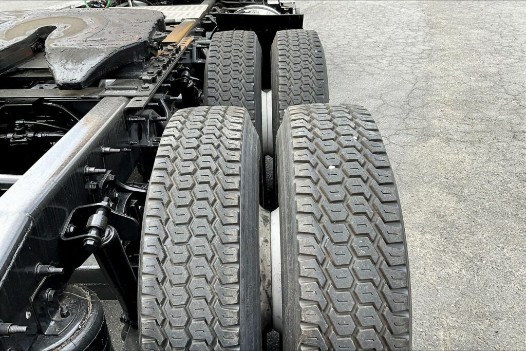 2019 INT LT625 6×4 Day Cab