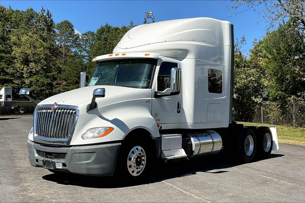 2020 INT LT625 6×4 Sleeper