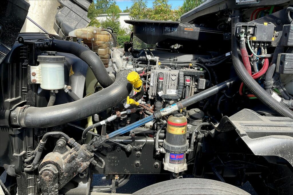 2020 INT LT625 6×4 Sleeper