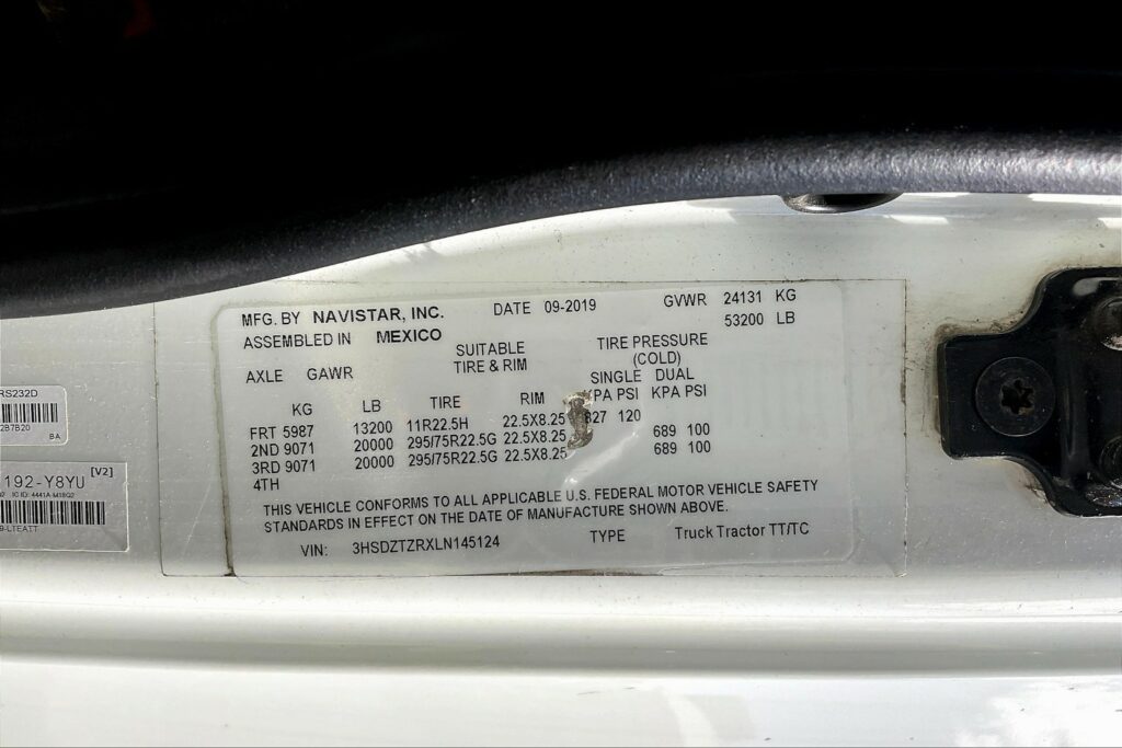 2020 INT LT625 6×4 Sleeper