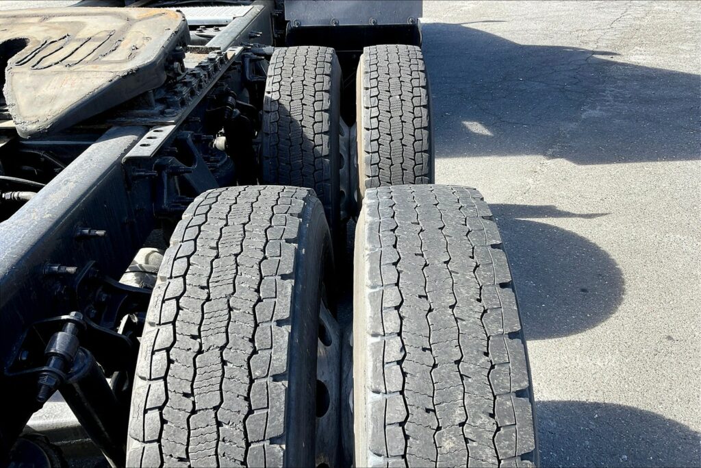 2020 INT LT625 6×4 Sleeper