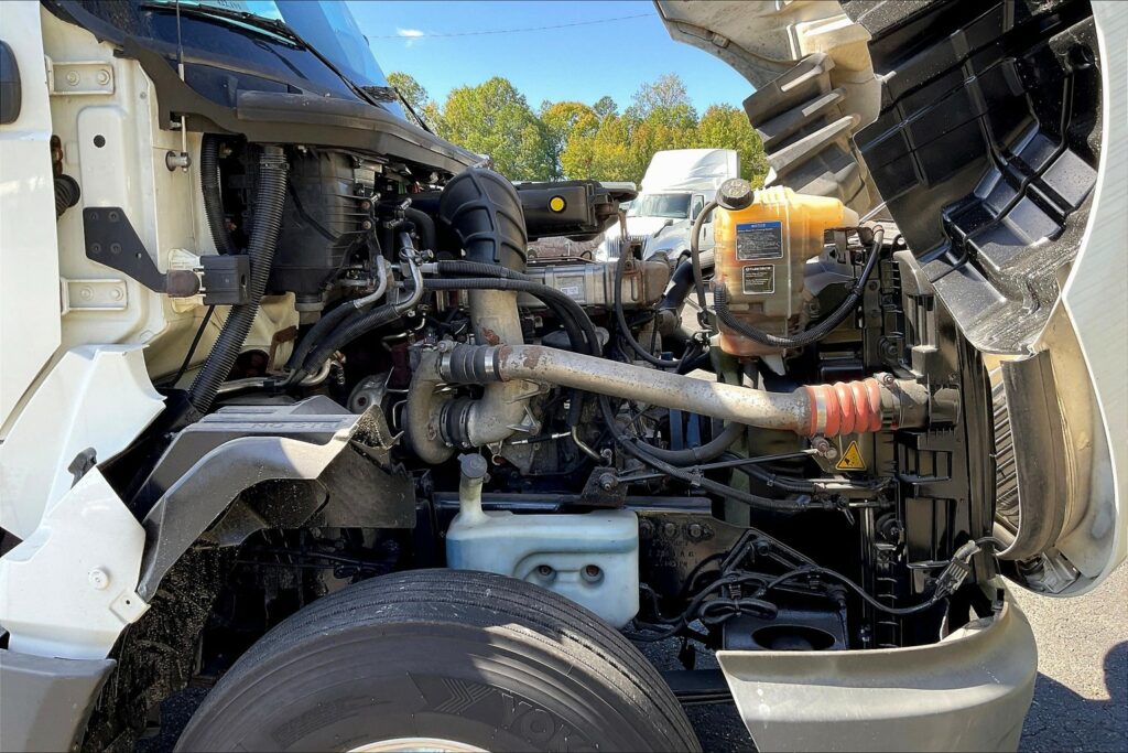 2020 INT LT625 6×4 Sleeper