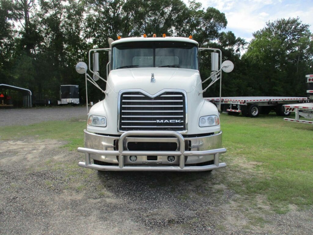 2015 Mack Pinnacle CXU613