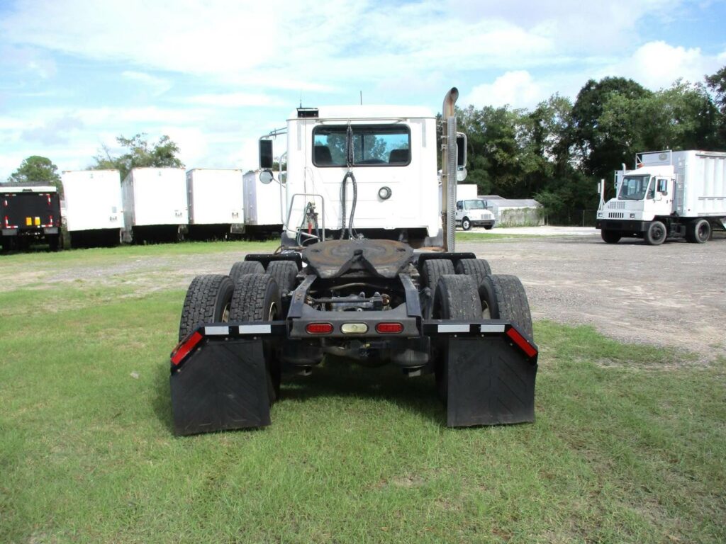 2015 Mack Pinnacle CXU613