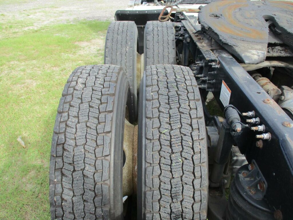 2015 Mack Pinnacle CXU613