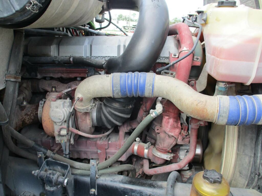 2015 Mack Pinnacle CXU613