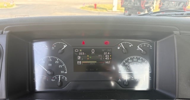 2026 Volvo VNR64T300