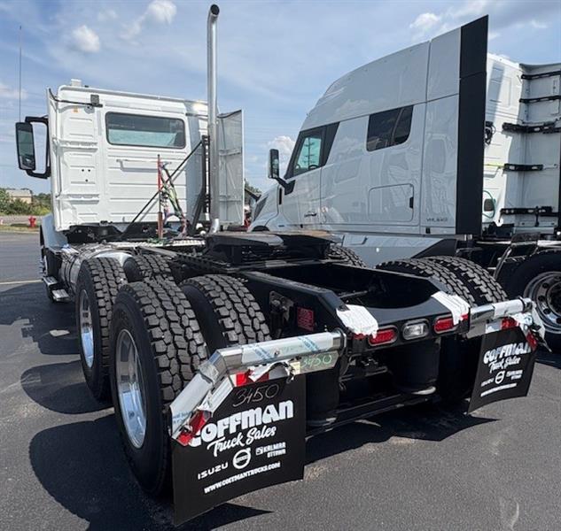 2026 Volvo VNR64T300