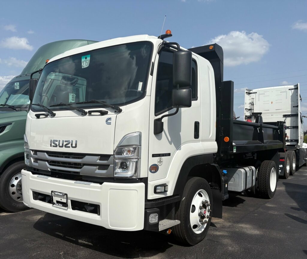 2025 Isuzu FTR/FVR