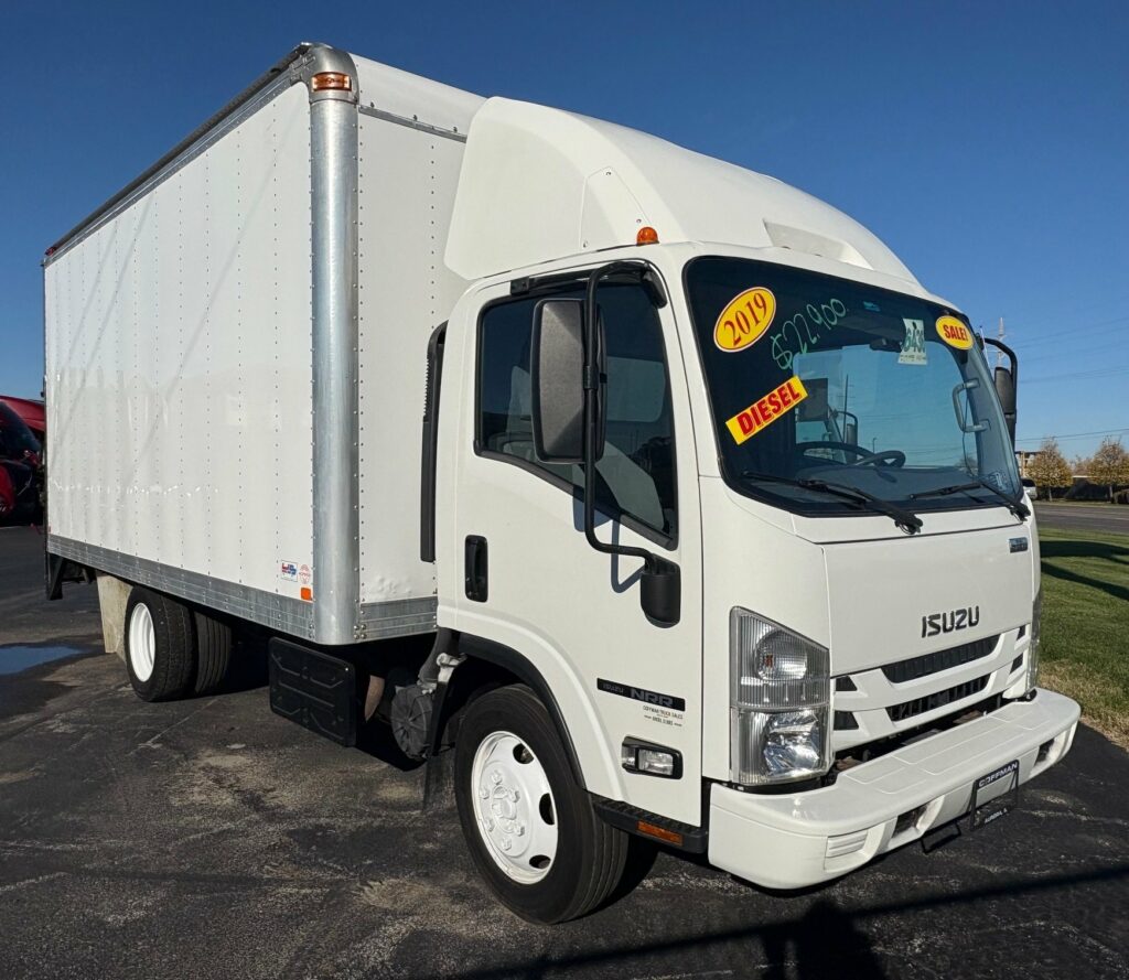 2019 Isuzu NRR DIESEL
