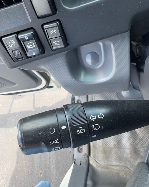 2019 Isuzu NRR DIESEL