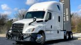 2022 FRG CASCADIA Sleeper