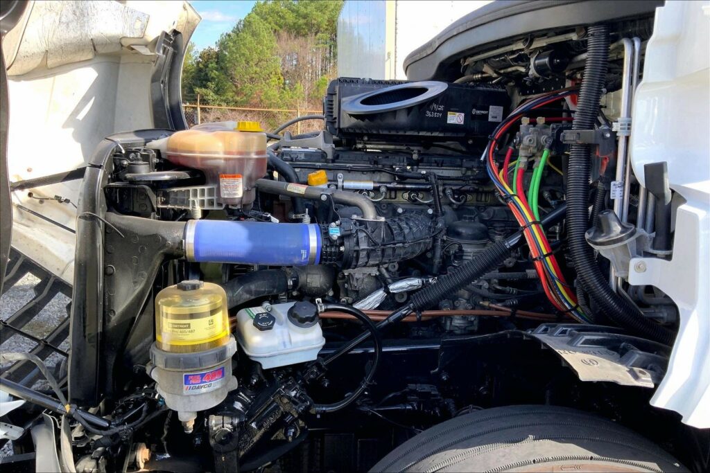 2022 FRG CASCADIA Sleeper