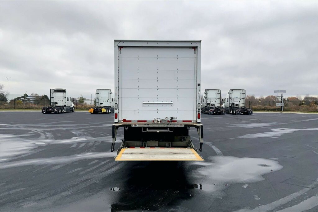 2021 CUM MV607 Medium Conventional