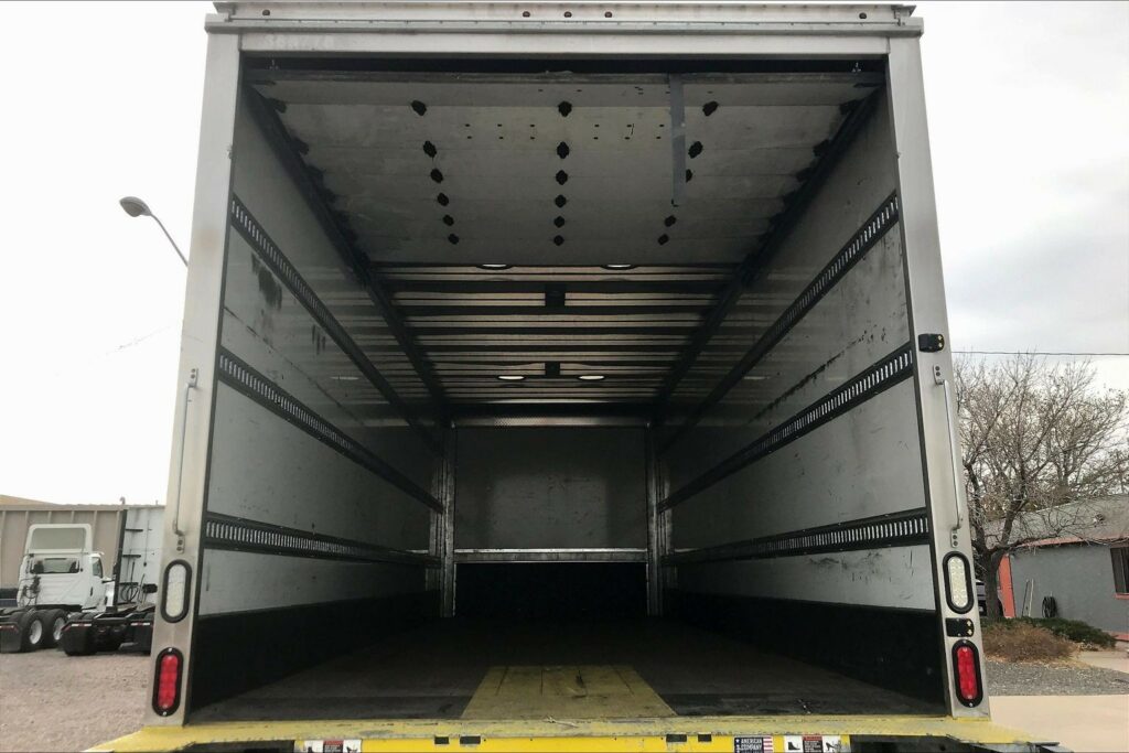 2022 CUM MV607 Medium Conventional