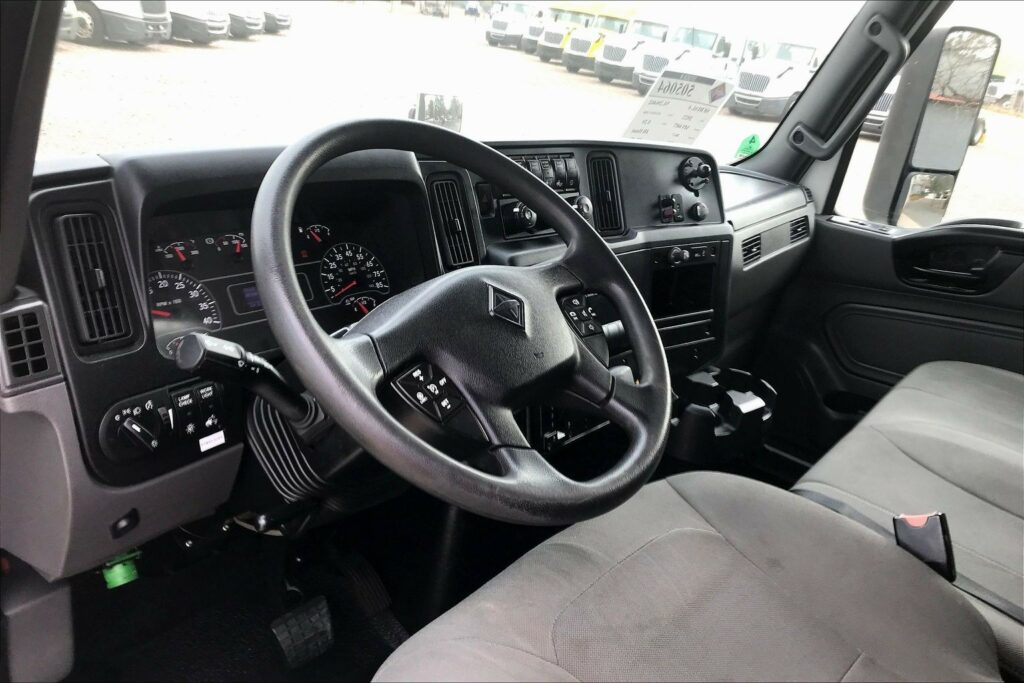 2022 CUM MV607 Medium Conventional