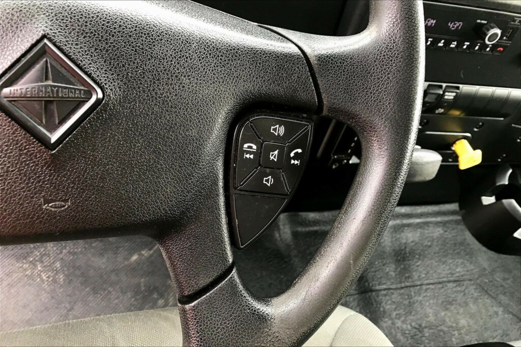 2022 CUM MV607 Medium Conventional