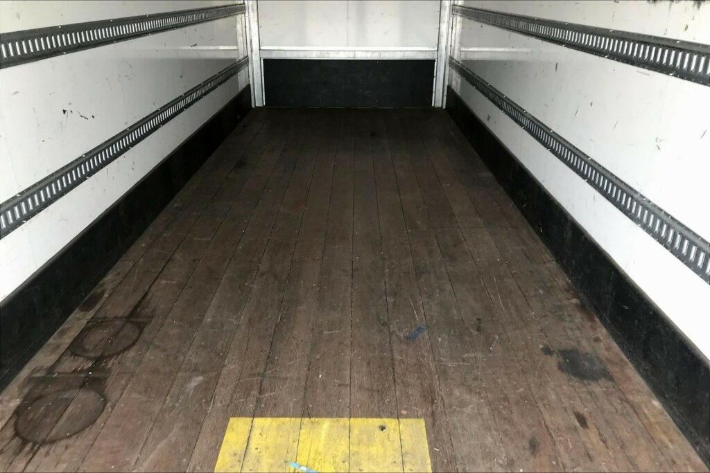 2022 CUM MV607 Medium Conventional