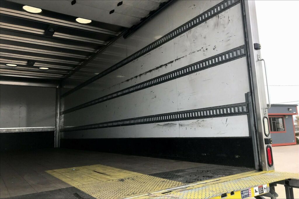 2022 CUM MV607 Medium Conventional