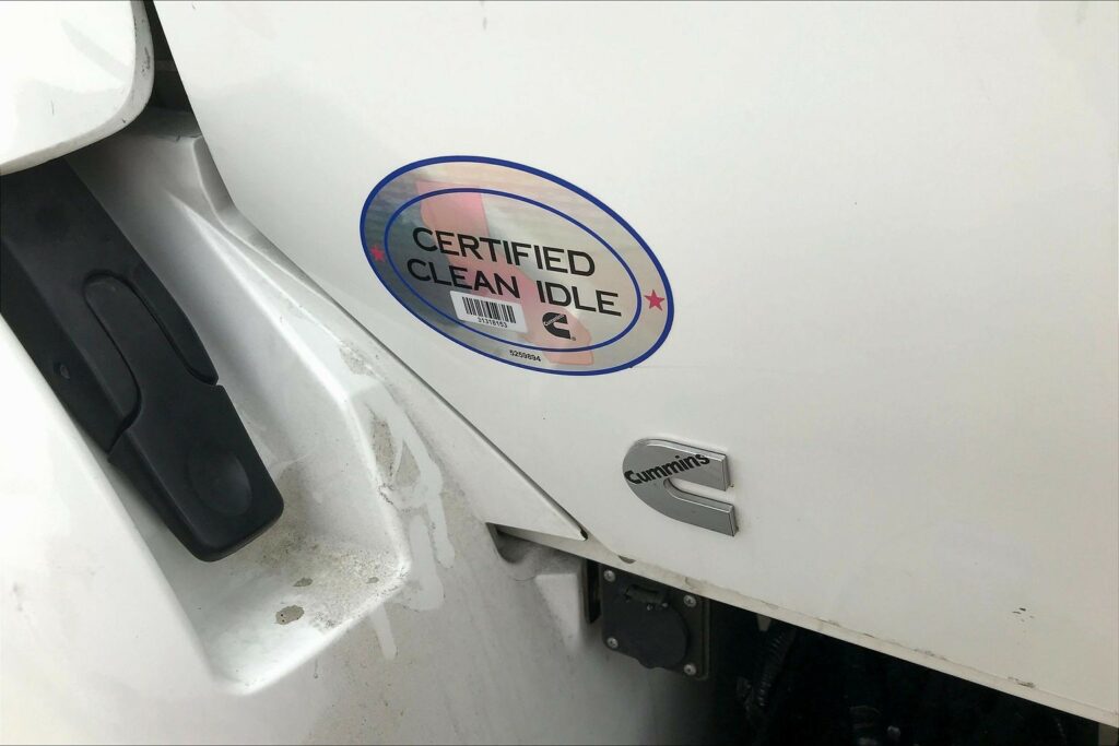 2022 CUM MV607 Medium Conventional