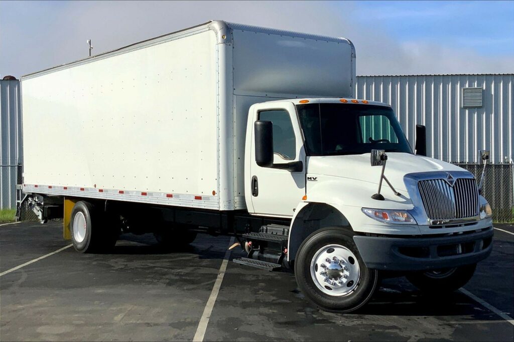 2021 CUM MV607 Medium Conventional