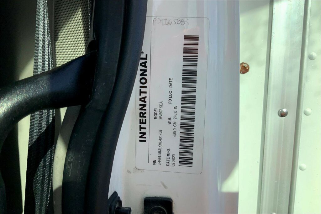 2021 CUM MV607 Medium Conventional