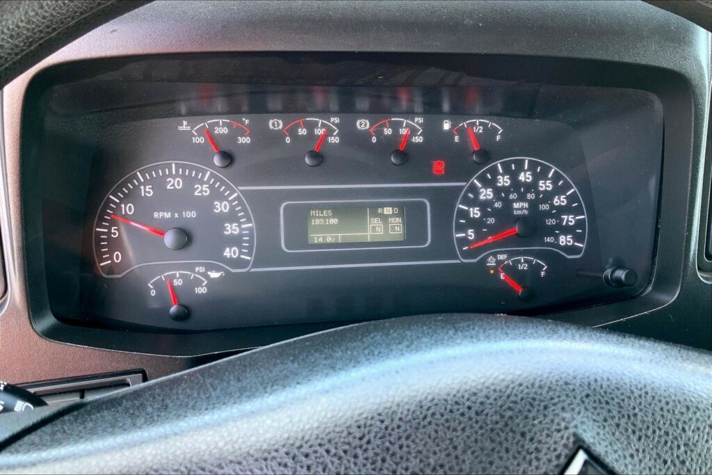 2021 CUM MV607 Medium Conventional