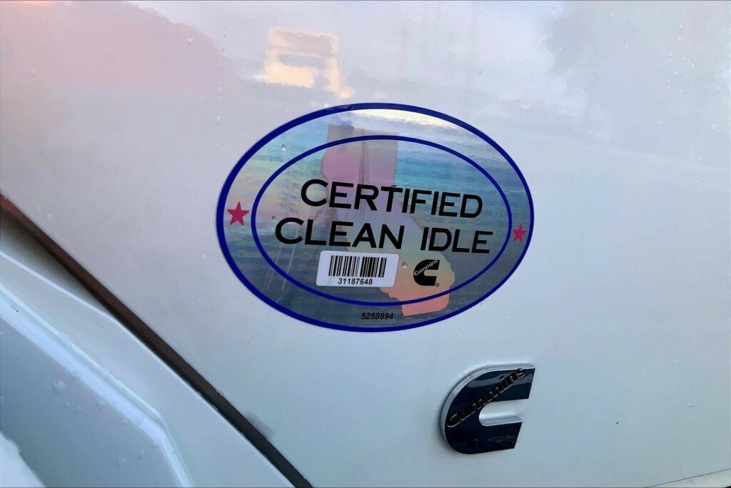 2021 CUM MV607 Medium Conventional